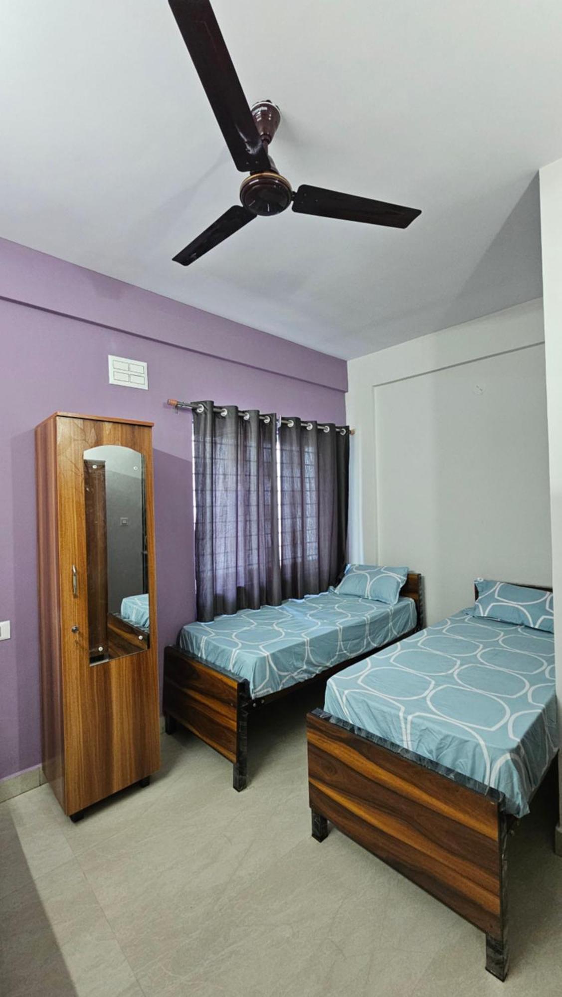 V2 Rooms Bangalore Exterior foto